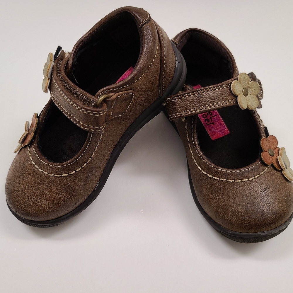 Rachel's toddler sandals size 5